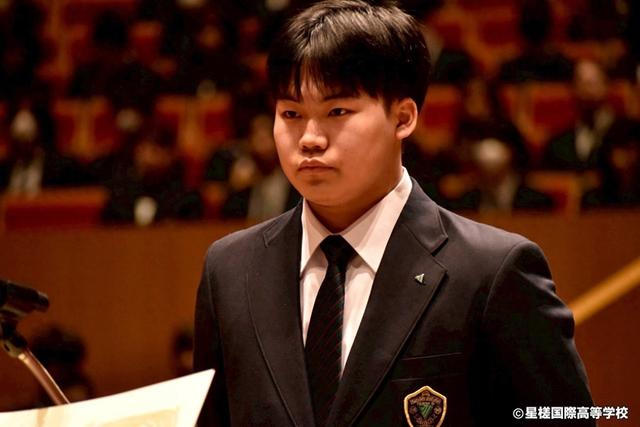 日本乒乓球小将松岛辉空击败王楚钦后返日参加