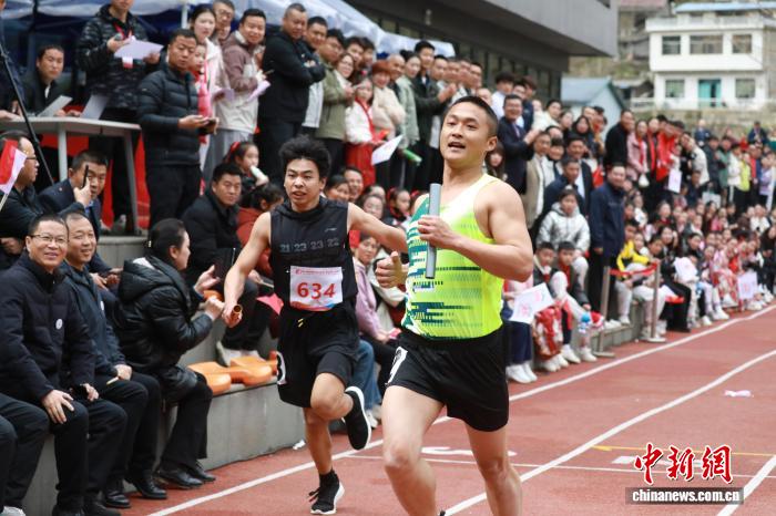 巴山路地群众运动会45年传承 铁路职工群众共襄